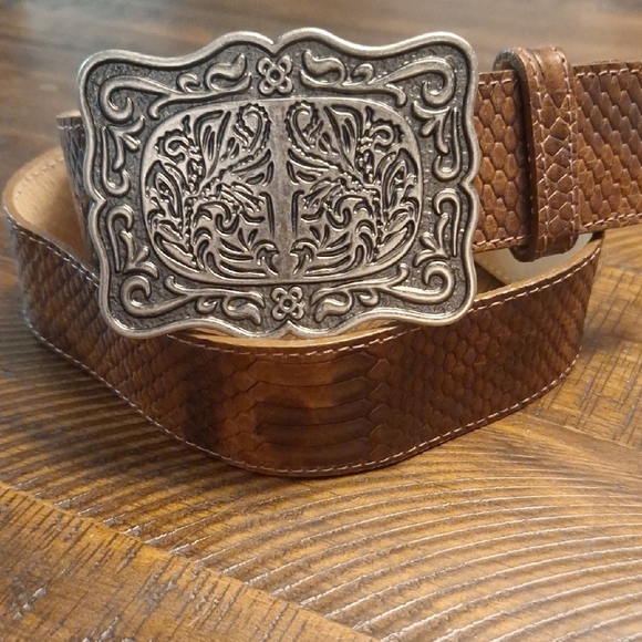 Leatherock Embossed Brown Leather Belt with Pewter Ornate Buckle
